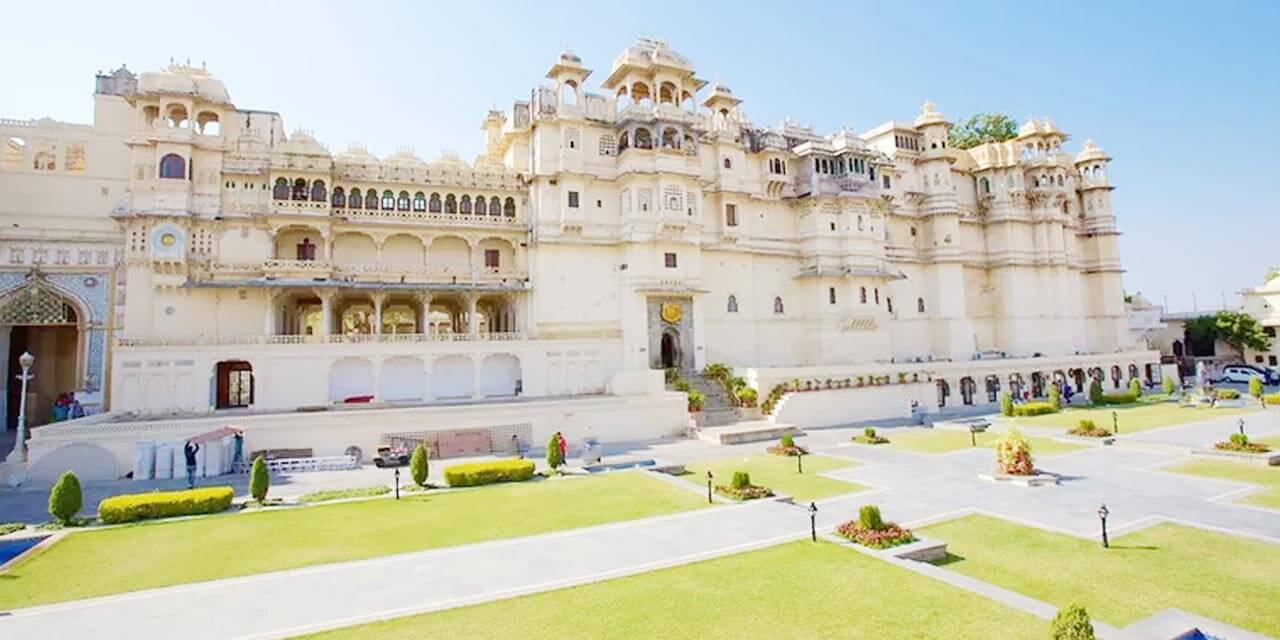 Jaisalmer -Udaipur Packages