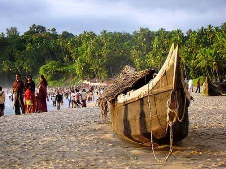 Alleppey House Boat + 02 Nights Kovalam